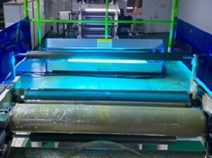 高效殺菌，提升品質—LONGPRO紫外線殺菌裝置在薄膜卷材生產中的應用